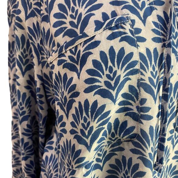 J. Jill Pure Blue Boho Print 100% Modal Rayon Front Neck Tie Blouse Sz L - Picture 3 of 7